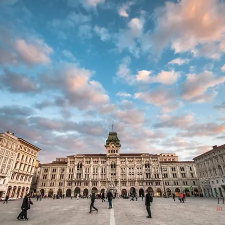 Rifugio Hemingway, Centro Con Parcheggio Apartamento Trieste