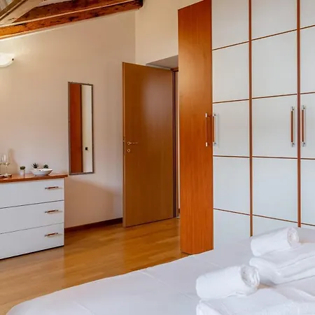 Rifugio Hemingway, Centro Con Parcheggio *