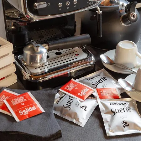 Rifugio Hemingway, Centro Con Parcheggio 的里雅斯特